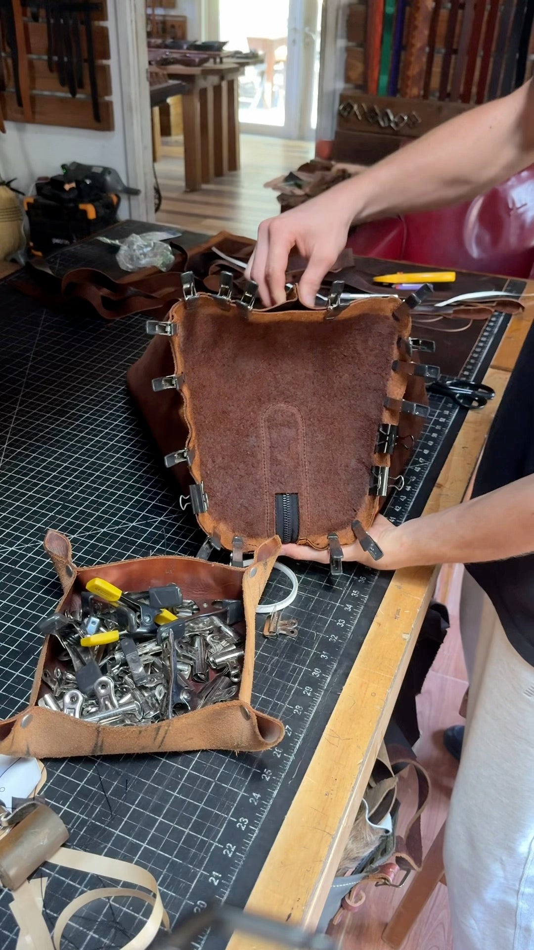 Runway Duffalo Bag, USA Bison