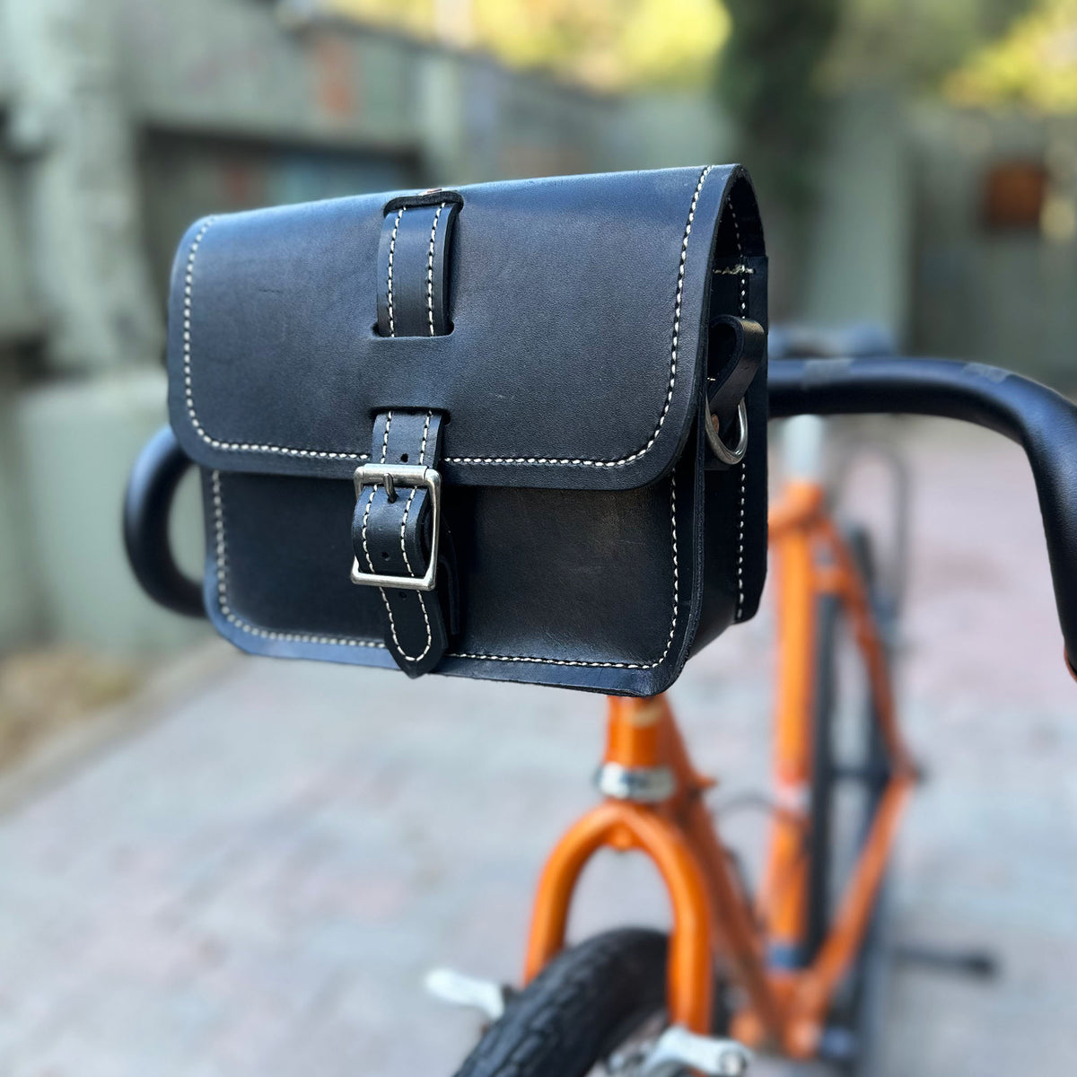 Leather Handlebar Bag