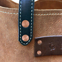 Caspar Tool Bag in Tan Buffalo